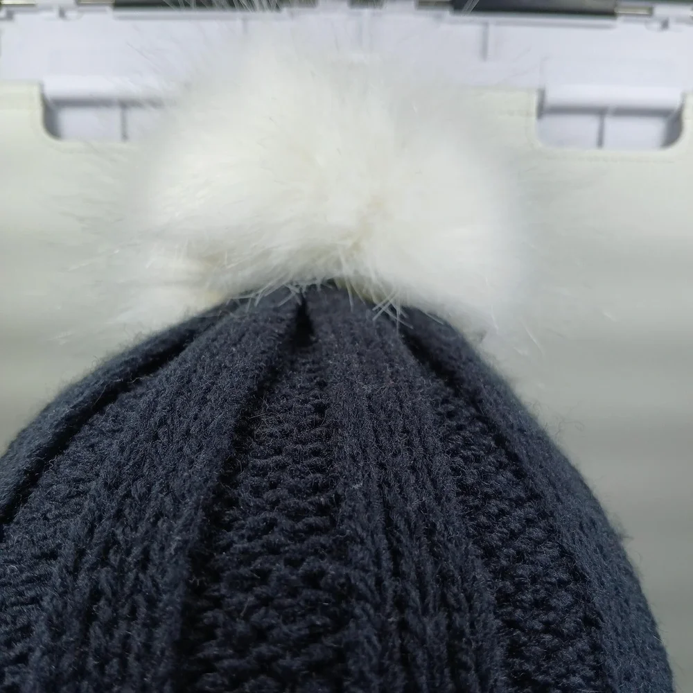 Sweaty‎ Betty Hat Beanie Fitted One Size Black White Pom Faux Fur Womens